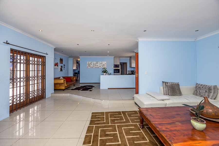 3 Bedroom Property for Sale in Parklands Western Cape